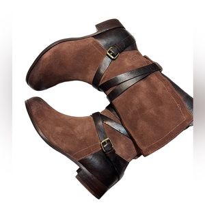 Ugg Women’s Deanna Suede Leather Boots